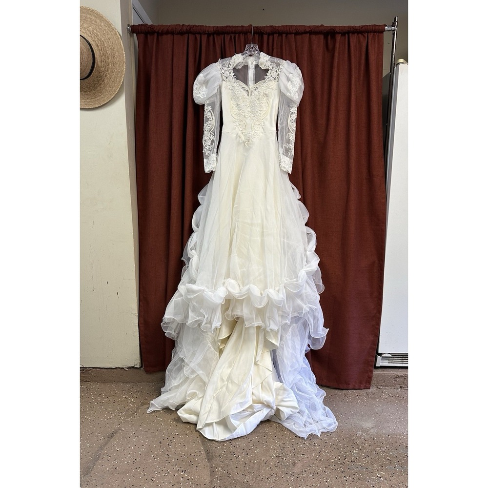 Bridal Originals vintage 80s ivory long sheer puff sleeves wedding dress Size 6